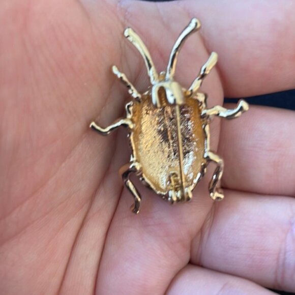 🪲 Awesome Metallic Beetle Bug Brooch Pin 🪲 - Picture 3 of 3